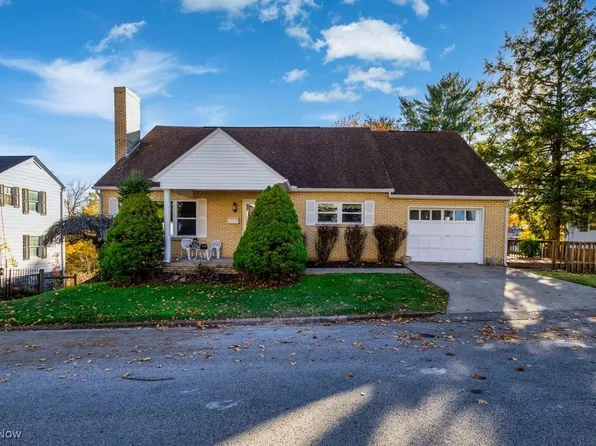 614 Kerr Ave, Cadiz, OH 43907
