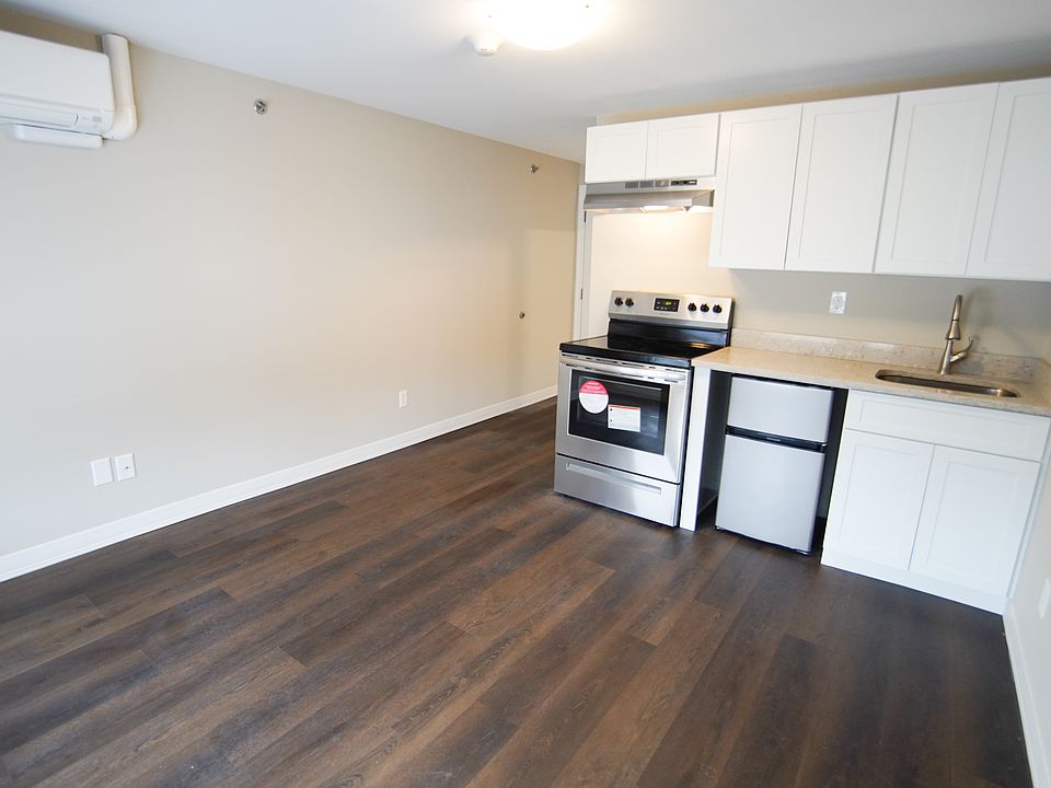 2nd image of 49 N Main St #211