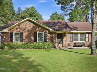 116 E Catawba Rd, Greenville, NC 27834