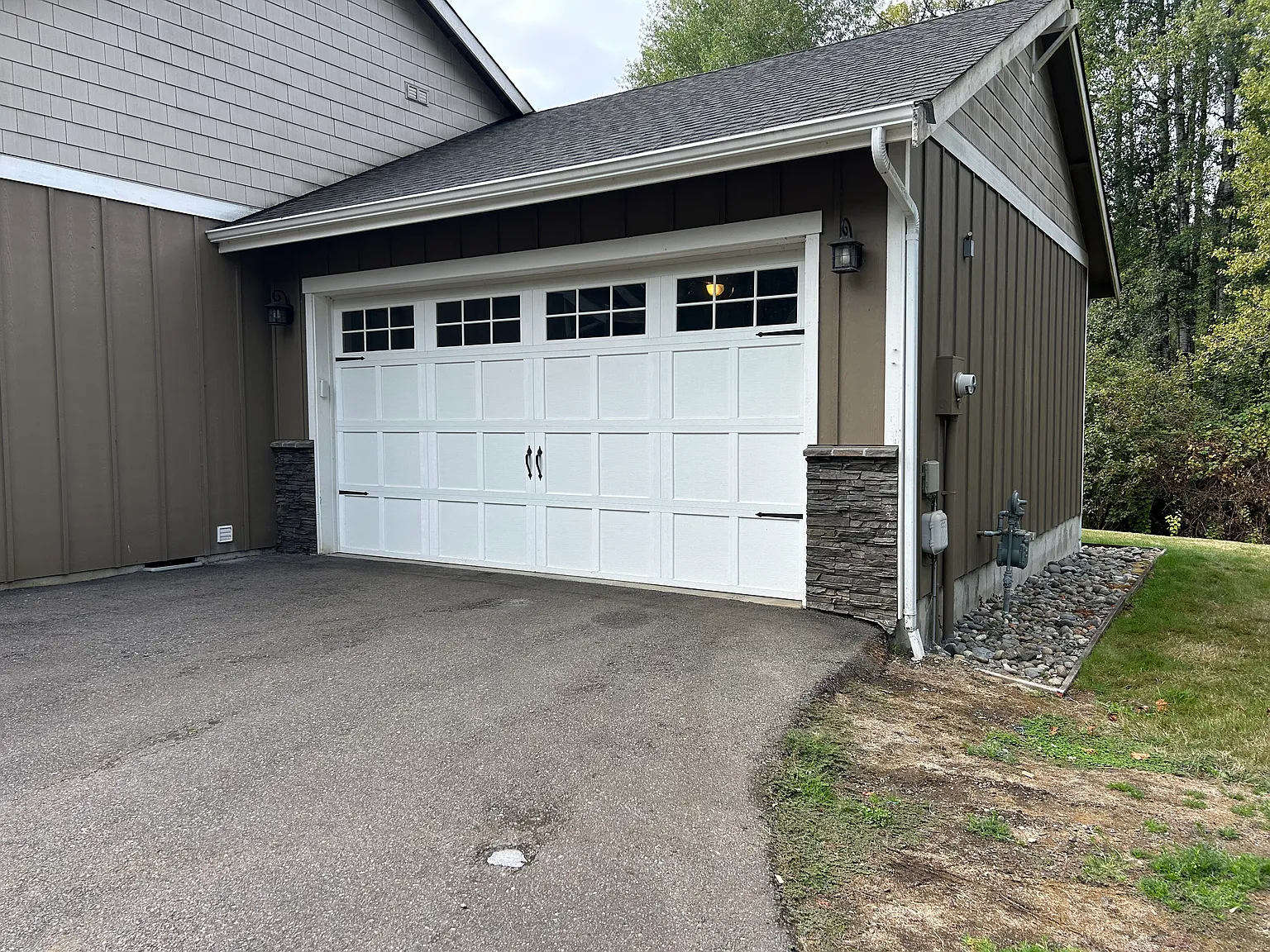 3 bed, 1737 sqft, $2,890 — Photo 4
