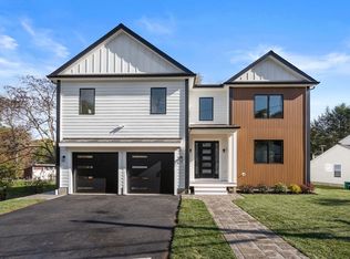190 Upland Ave, Newton, MA 02461