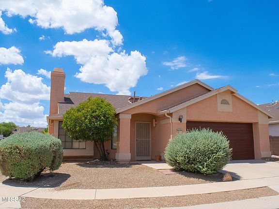 3rd image of 9840 E Amaroso Ln