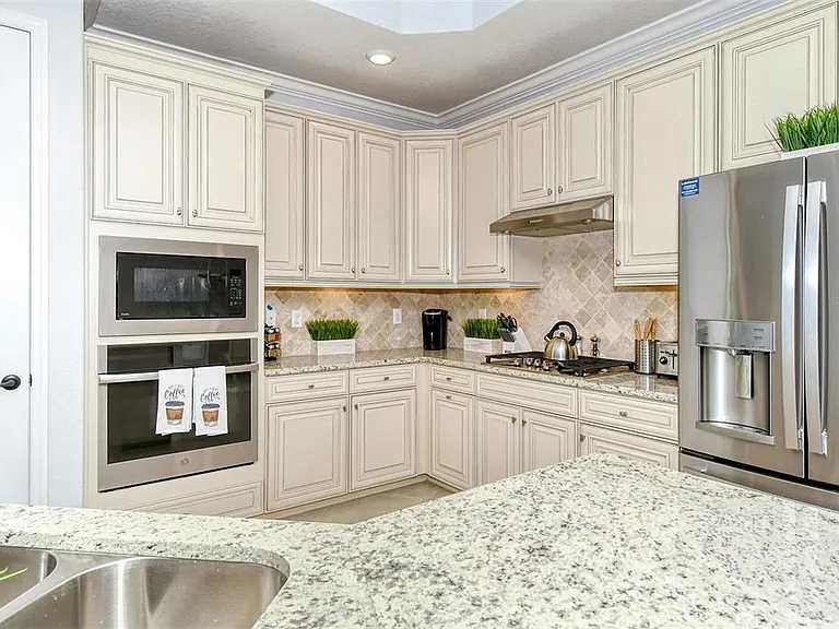6026 Brandon Run — Photo 30
