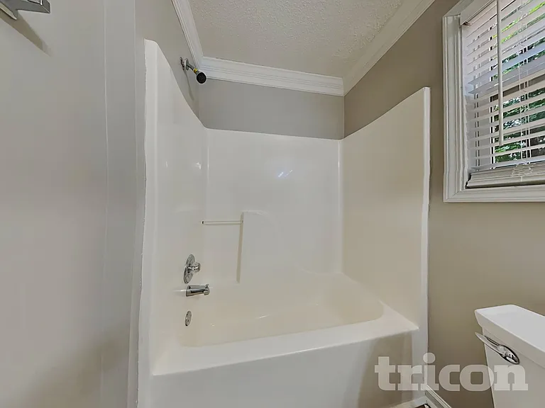 39 Lofty Pine Ln — Photo 9