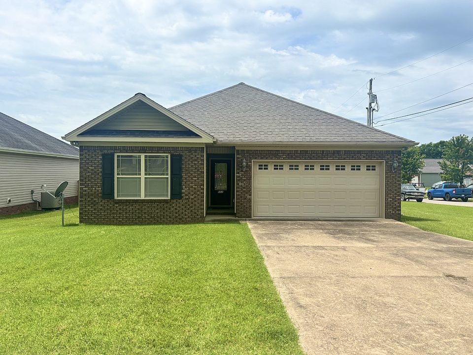 1st image of 502 Bridle Way