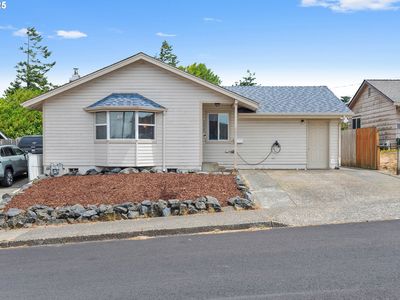 1825 Grant St, North Bend, OR, 97459