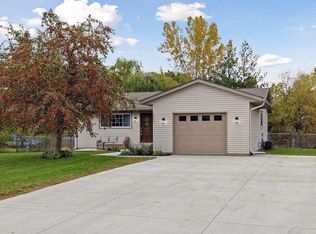 3902 233rd Ln NW, Saint Francis, MN 55070
