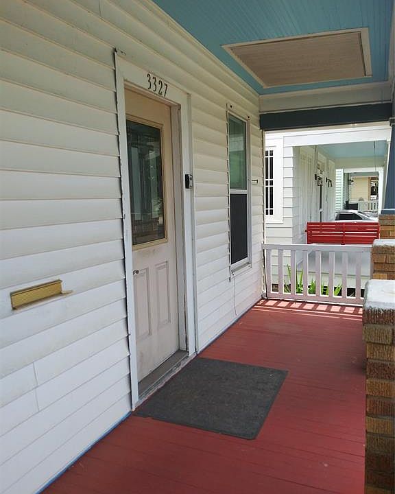 3327 Avenue Q 1/2, Galveston, TX 77550 | Zillow