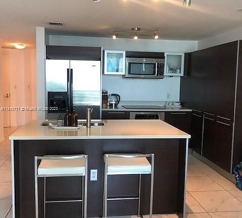 5th image of 1900 N Bayshore Dr APT 3306
