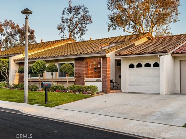 28052 Via Herrera, Mission Viejo, CA 92692