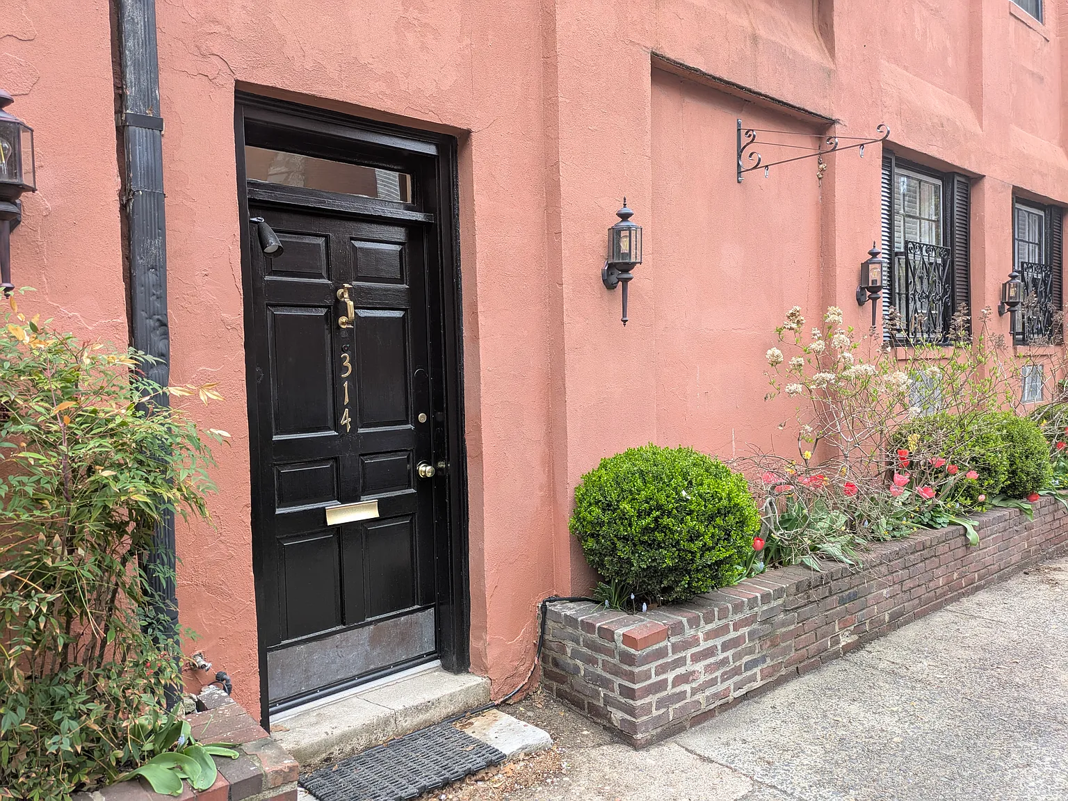 312 S 24th St — Photo 3