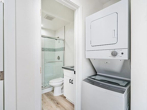 3rd image of 3968 Alabama St APT 3