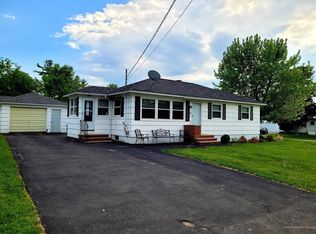 14 Bert St, Winslow, ME 04901