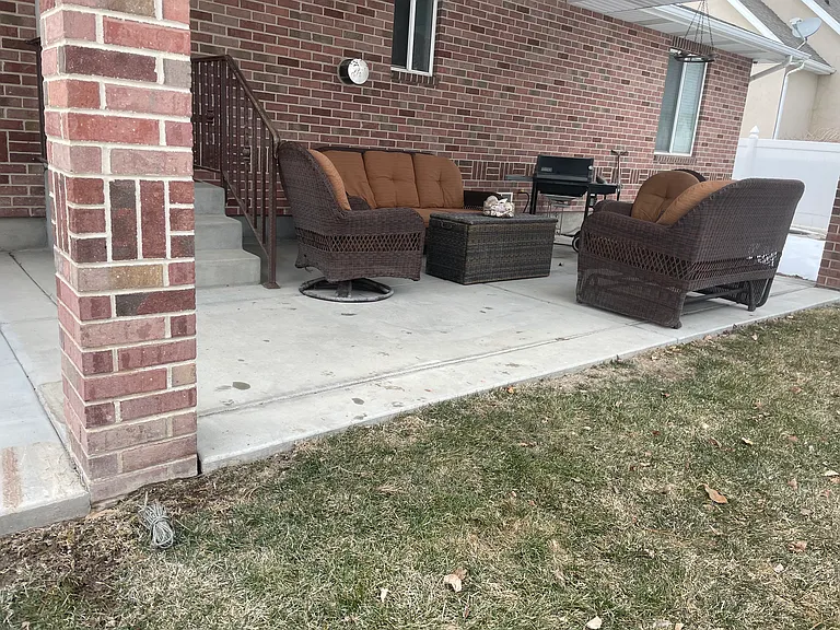 S Trimble Creek Dr — Photo 2