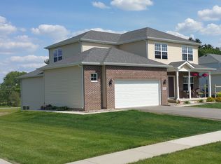 12135 Pike St, Crown Point, IN 46307