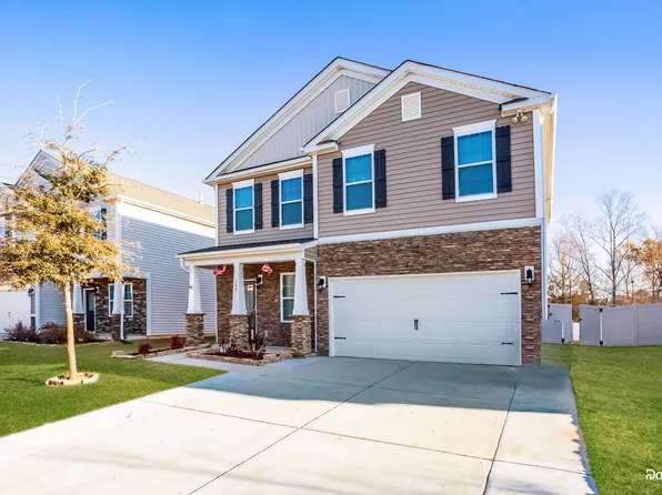 155 King William Dr, Mooresville, NC 28115