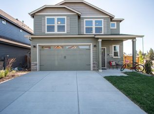 3496 NW 9th Ln, Redmond, OR