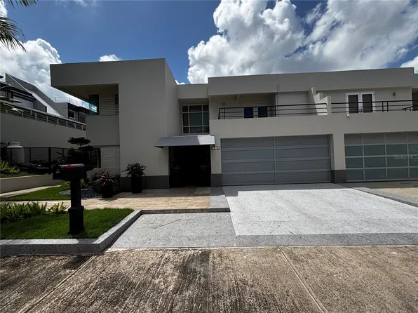 201 Patricia, Guaynabo, PR 00966