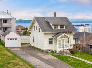 1042 Irving Ave, Astoria, OR 97103