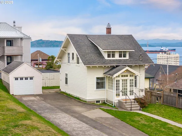 1042 Irving Ave, Astoria, OR 97103