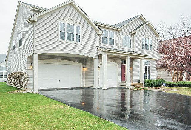 1st image of 1334 Rosemary Dr