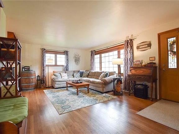 5th image of 2740 Harvey Ave