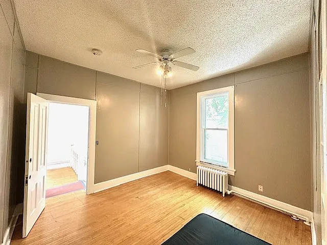 629 12th Ave SE — Photo 5