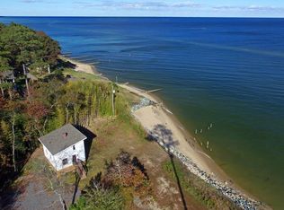 569 Chesapeake Beach Rd, Reedville, VA 22539