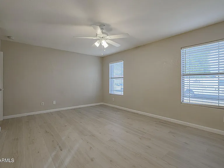 1693 E Milky Way — Photo 16