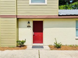 704 Colbert St APT C, Mandeville, LA 70448