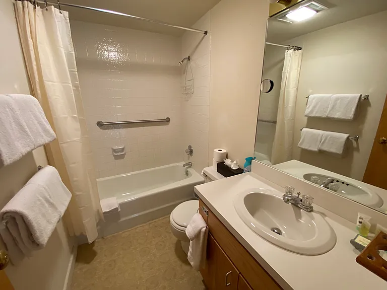 4552 Meadow Dr #4 — Photo 15