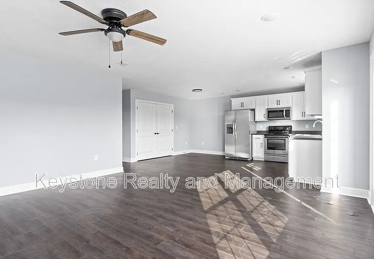 111 Robertson Hill Rd #7 — Photo 4