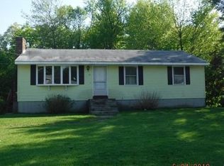 13 Briarwood Rd, Rutland, MA 01543