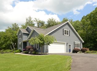 180 Smith Hill Rd, Troy, NY 12180