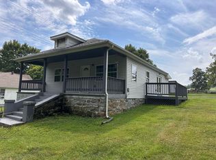 822 Teaberry Rd, Ronceverte, WV 24970