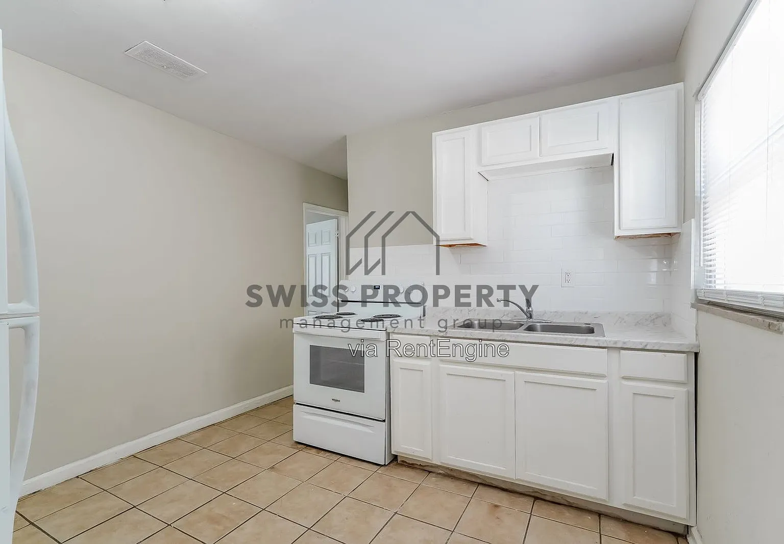 2 bed, 1.0 bath, $1,000 — Photo 4