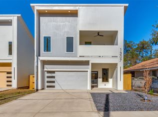 1307 Valley St, Dallas, TX 75203