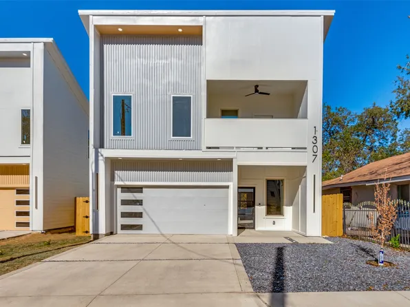 1307 Valley St, Dallas, TX 75203