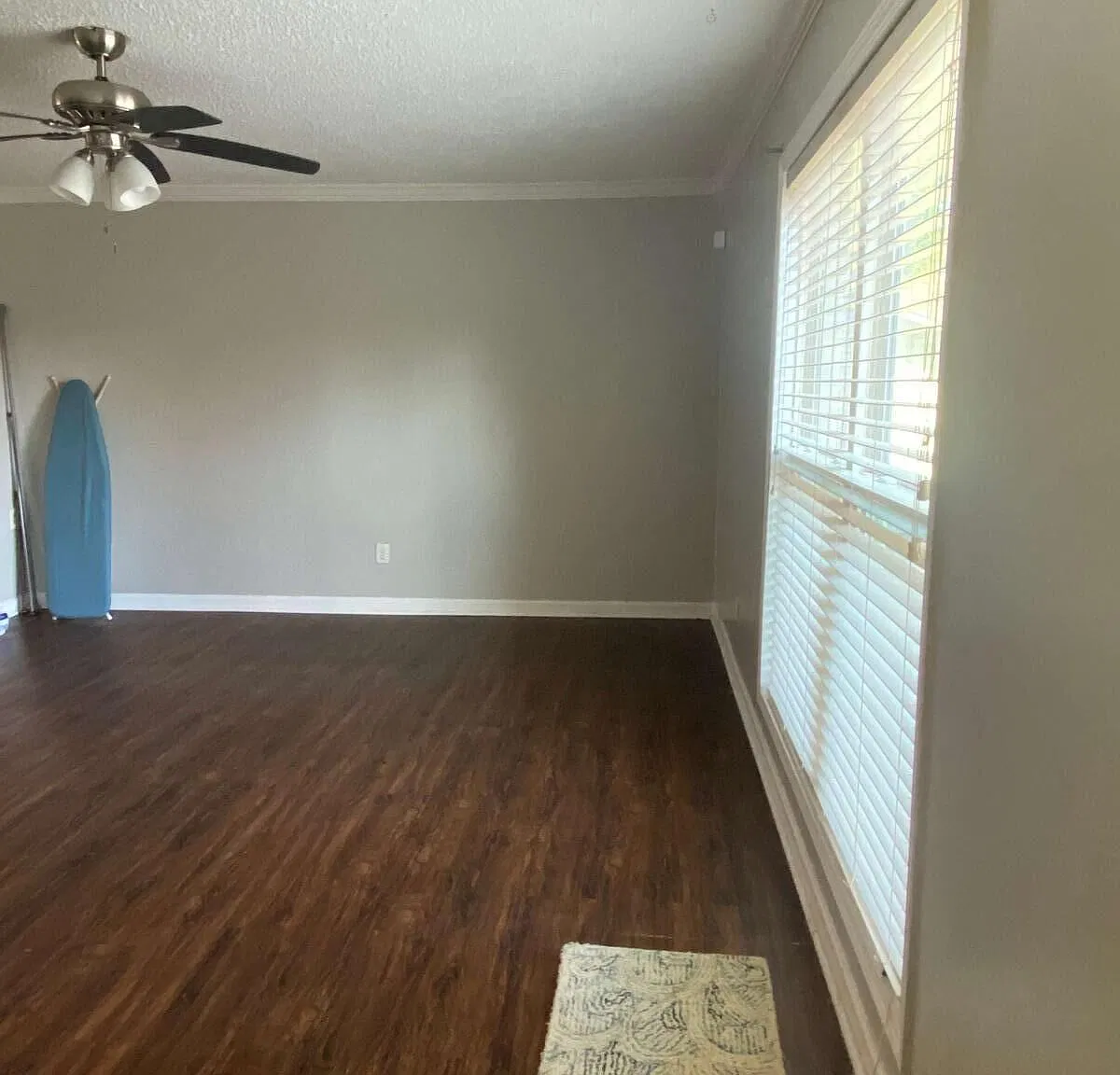 3 bed, 2.0 bath, 1254 sqft, $1,695 — Photo 3