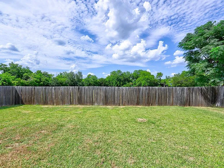 129 Dove Song Dr — Photo 25