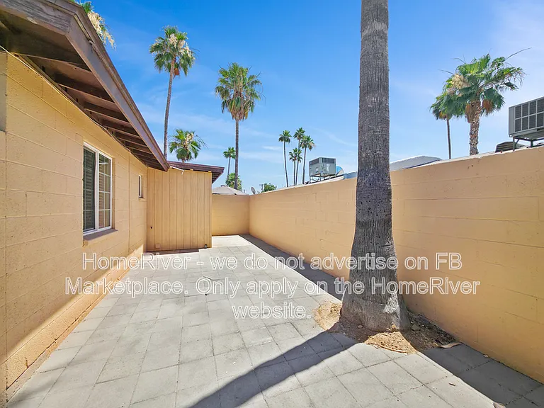 18220 N 41st St — Photo 16