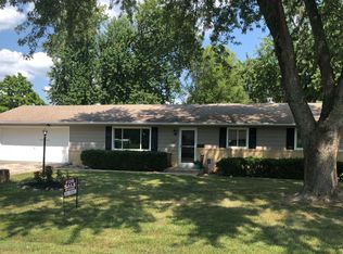 460 S Miles Ave, Centralia, MO 65240