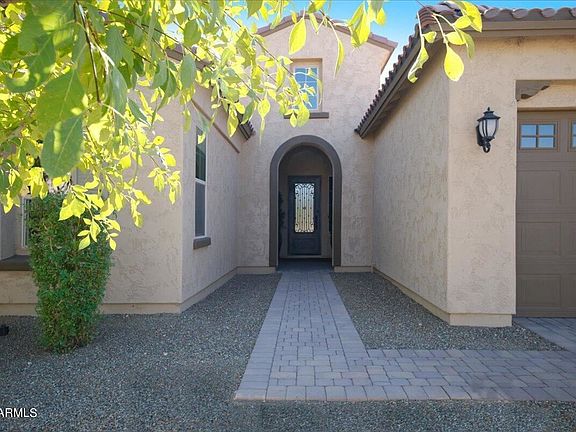 3rd image of 317 E Creosote Dr