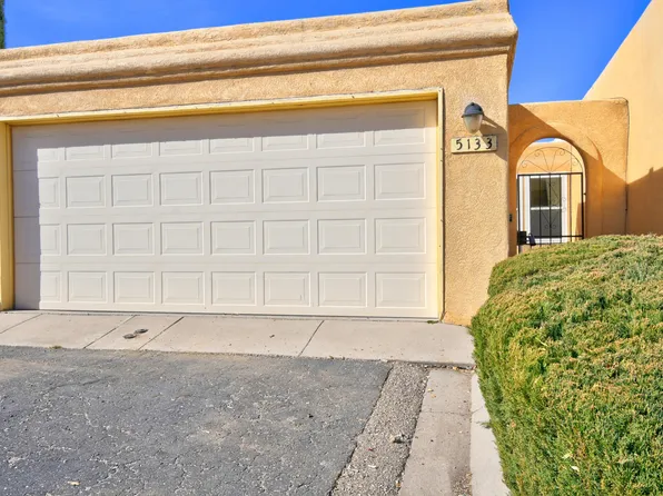5133 La Fiesta Dr NE, Albuquerque, NM 87109