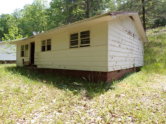 5th image of 13-23 35 & 49 Wisconsin Dr