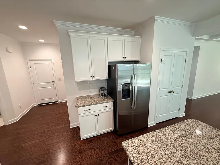 2567 Cornelius Pl NW — Photo 10