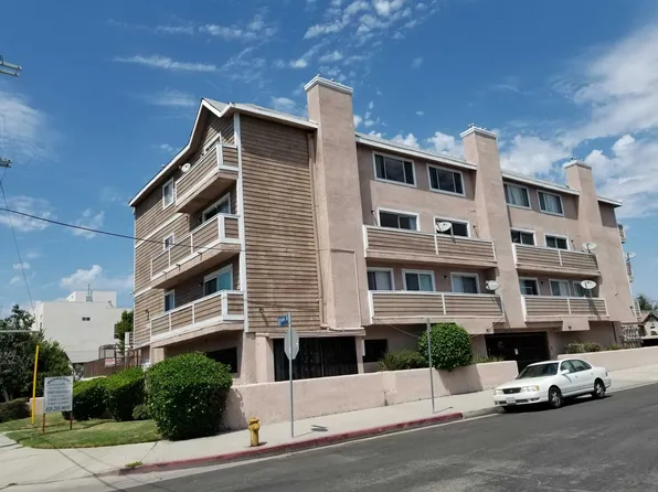 (undisclosed Address), Valley Village, CA 91607