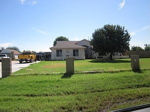 2nd image of 3055 S Diamond Dr