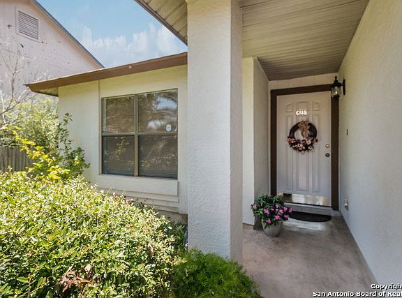 4th image of 6818 Celes Meadow Dr