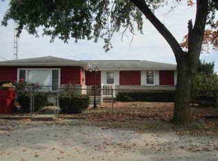 203 S Oak St, Loogootee, IN 47553